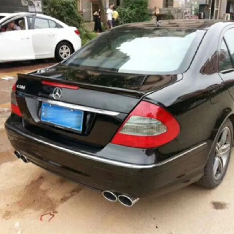 Alerón cola de pato en fibra de carbono para Mercedes Clase E W211 - imagen 4
