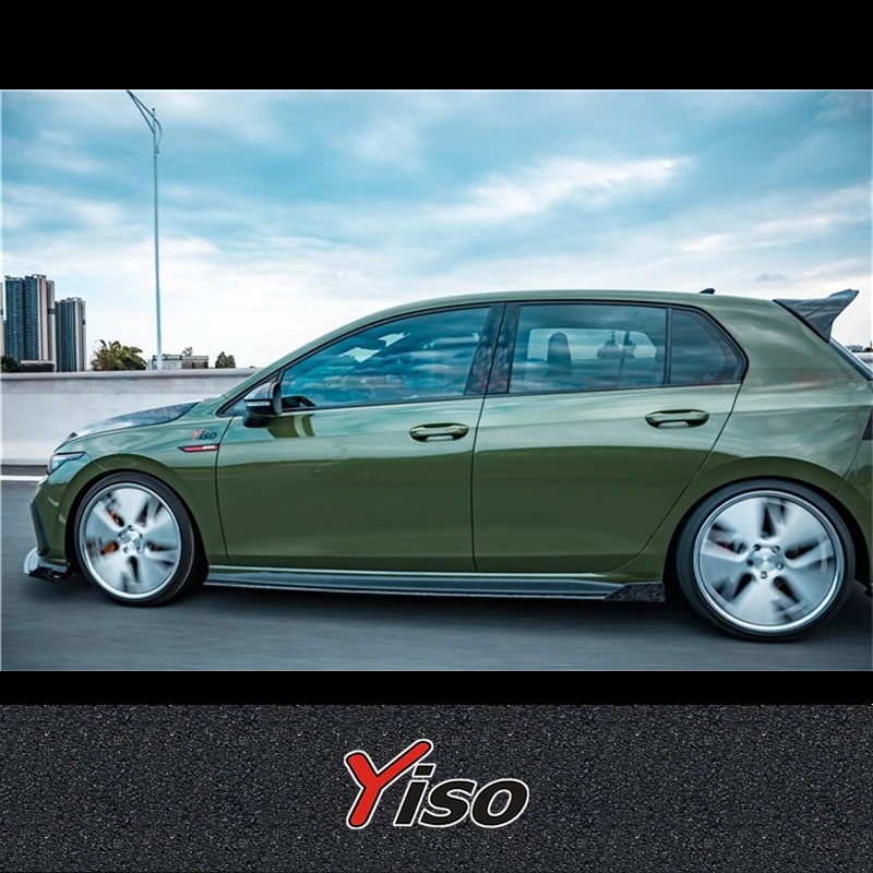 Faldones laterales Golf 8 GTI en fibra de carbono Yiso modificados - imagen 3