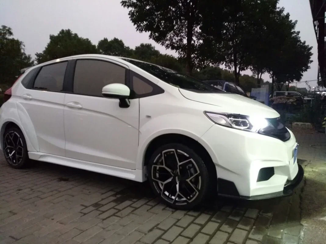 Diseño de carrocería delantera y trasera para Honda FIT JAZZ