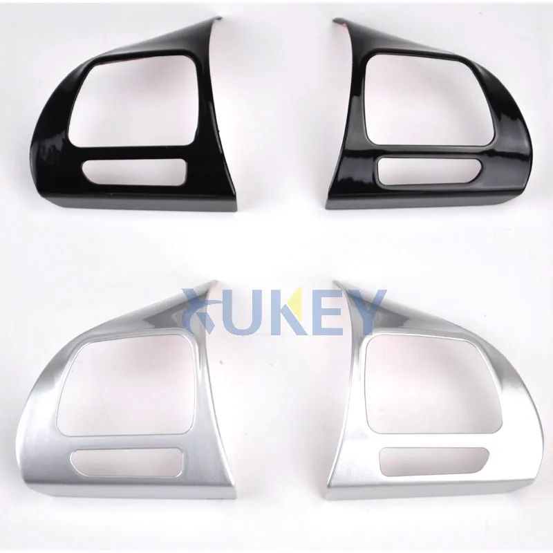 Embellecedor cromado de volante con bisel insignia VW Golf 6 - imagen 3