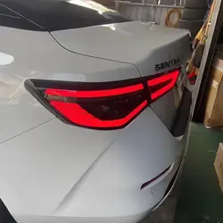 Faros traseros LED con intermitente dinámico – Nissan Sentra 2020-2022