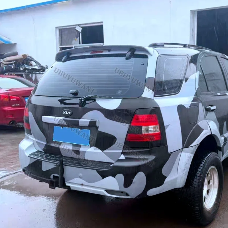 Detalle del alerón trasero para Kia Sorento