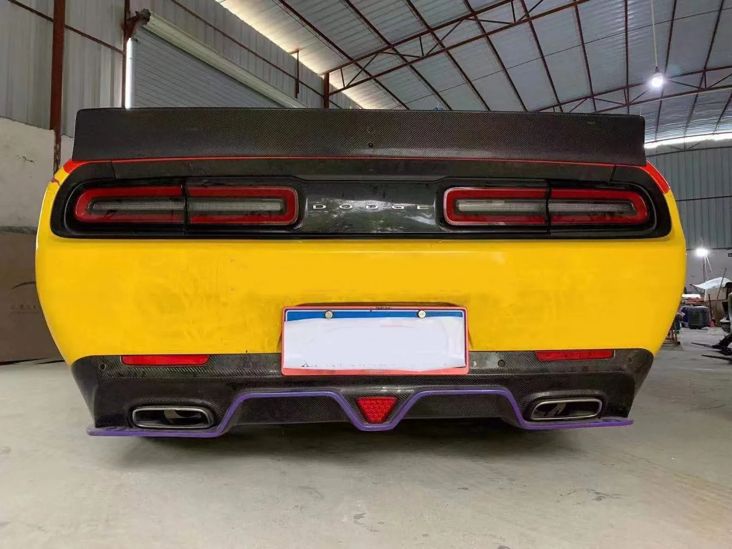Alerón trasero de resina para Dodge Challenger 2013-2020 W19-002 - imagen 4