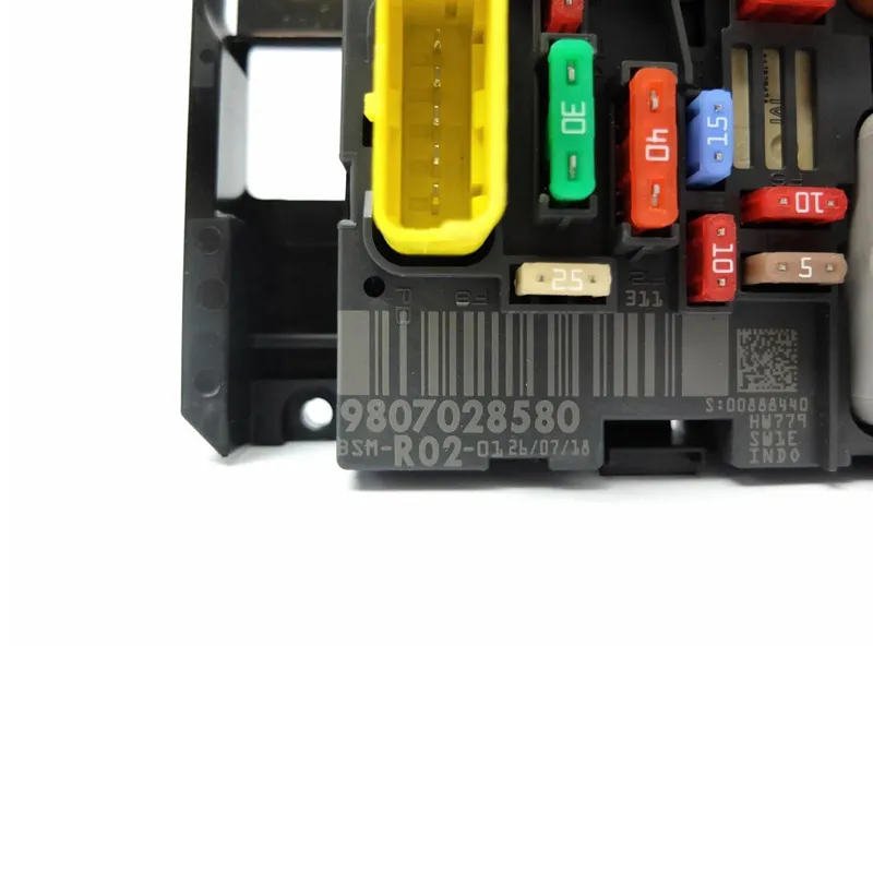 Nueva caja de fusibles genuina R02 R19 BSM 9807028580 para Peugeot 5008 407 3008 RCZ Citroen C4 Picasso C5 C6 - imagen 4