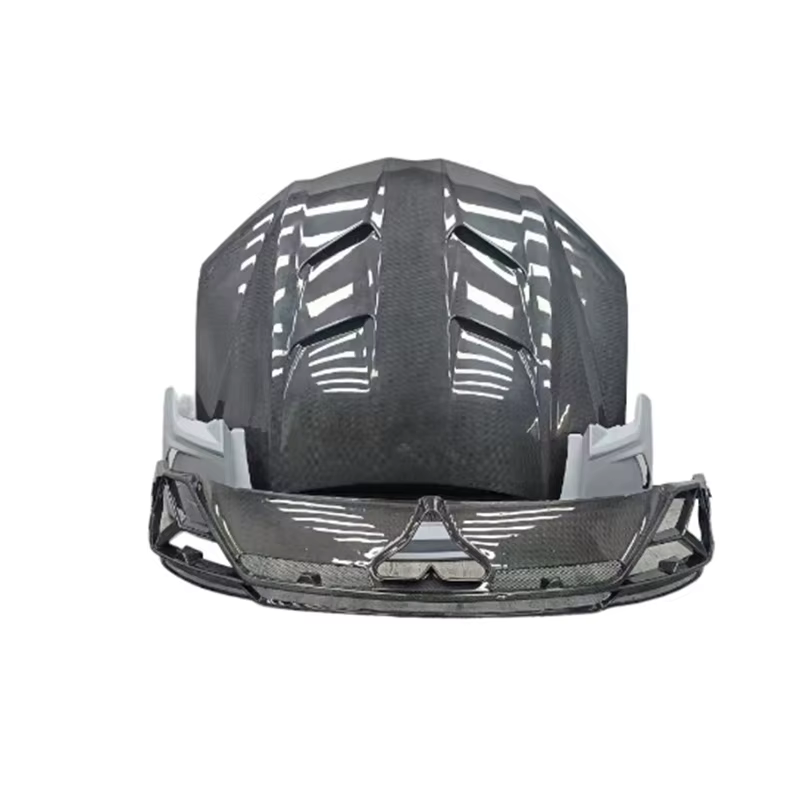 Capó de fibra de carbono Mansory para Lamborghini Urus