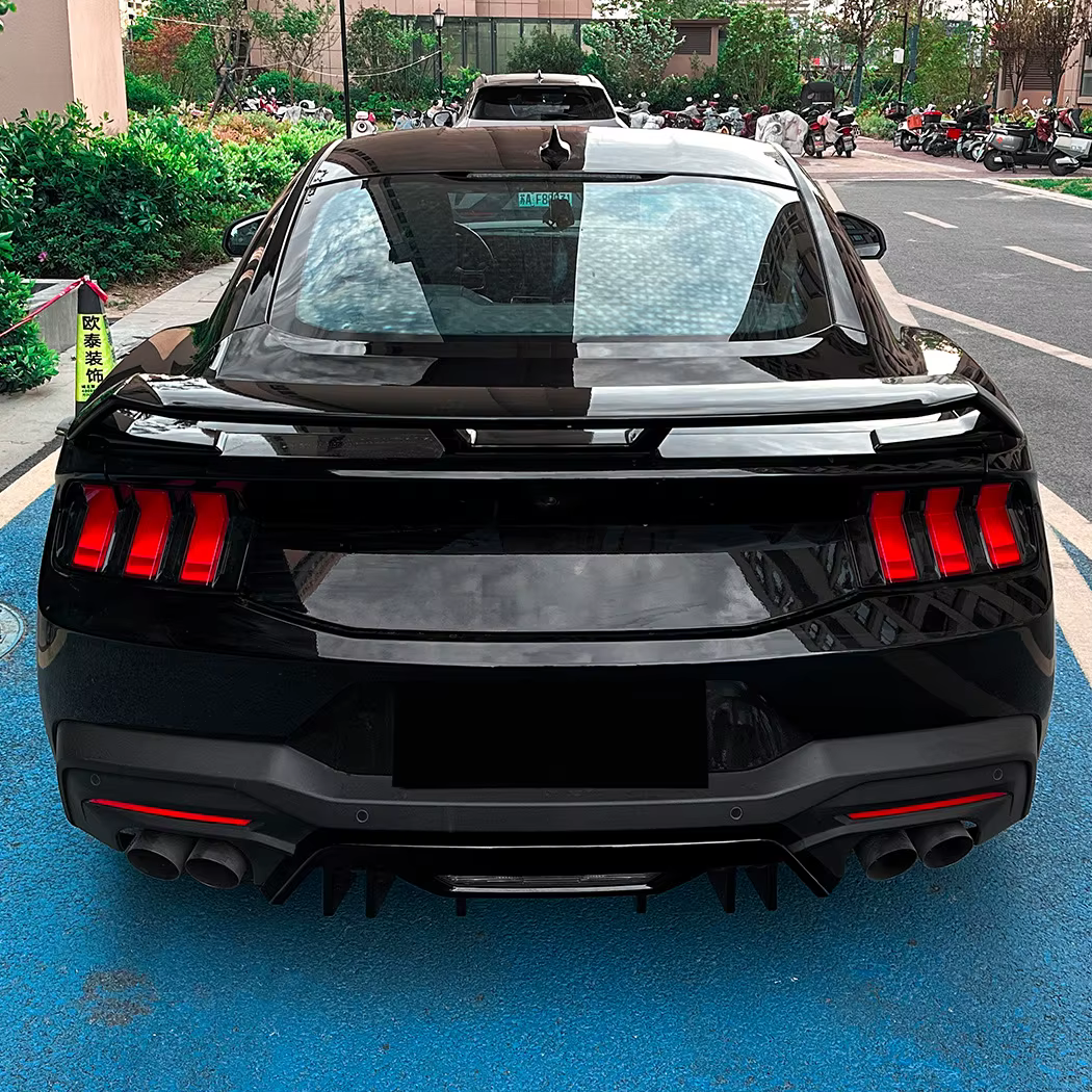 Accesorio exterior para la parte trasera del Mustang