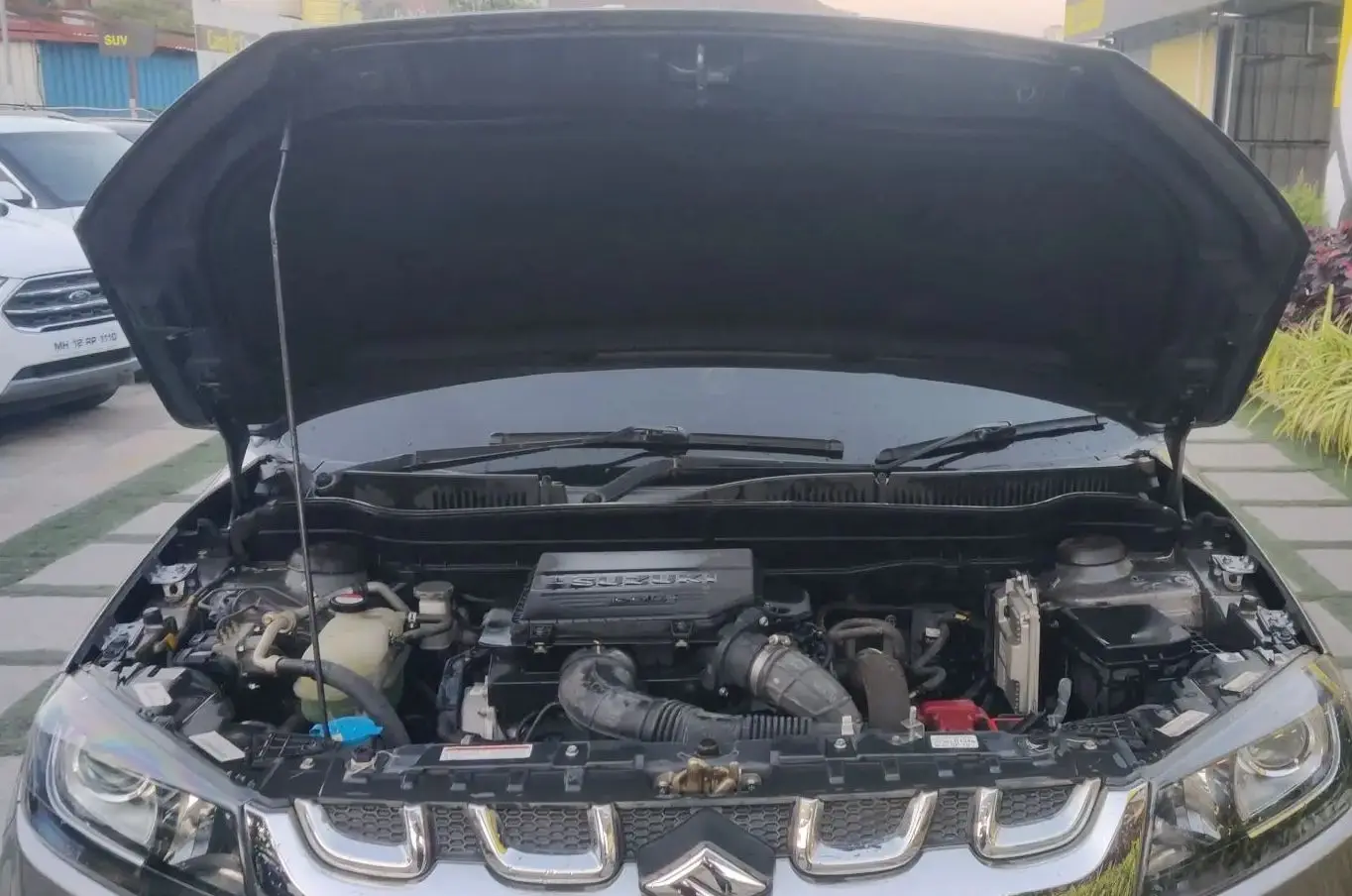 Puntales capó Suzuki Brezza YH 2022-2025 – Amortiguadores delanteros
