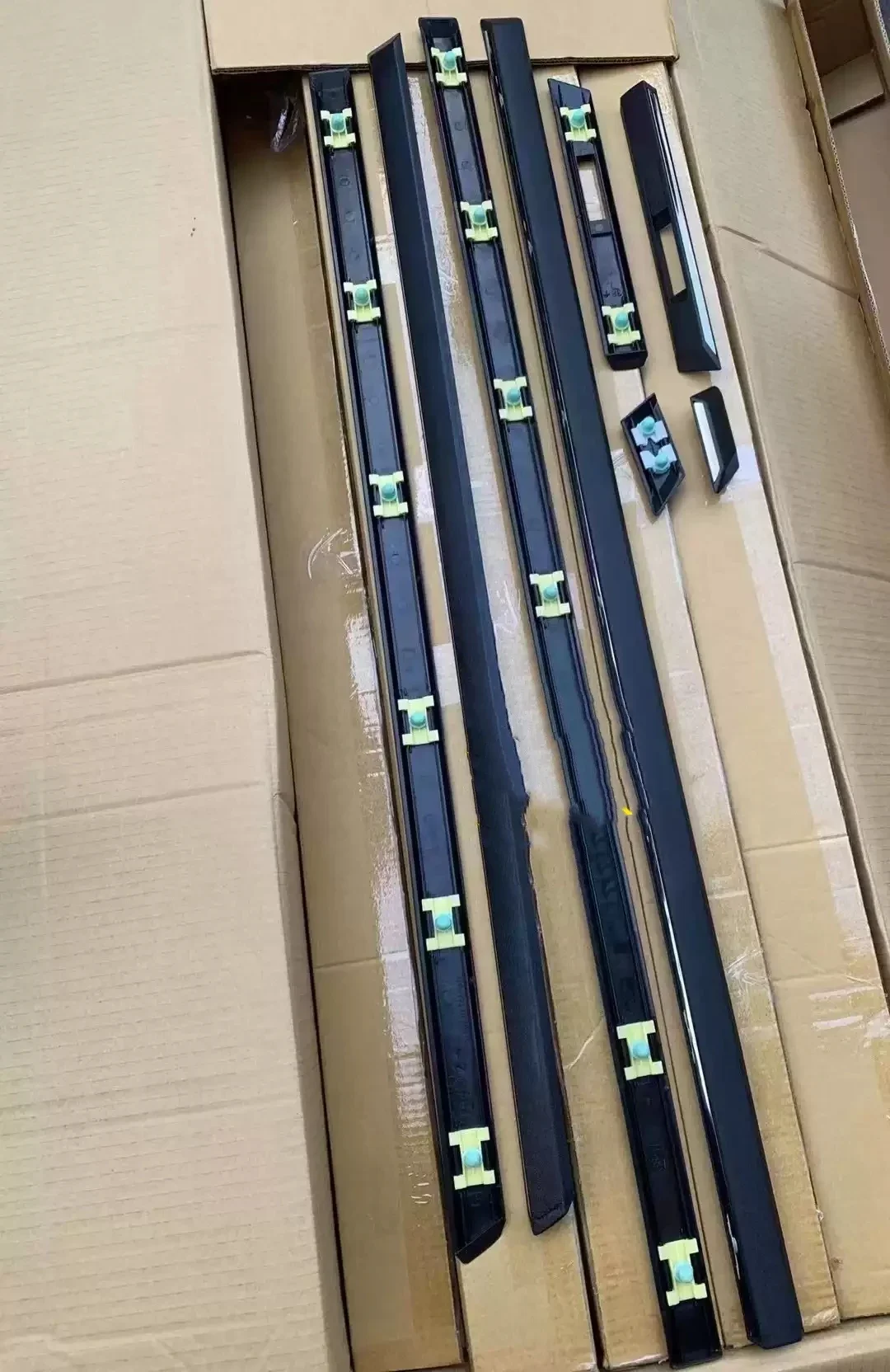 BMW E38 - Tiras decorativas de puerta para 728iL/735iL - imagen 2