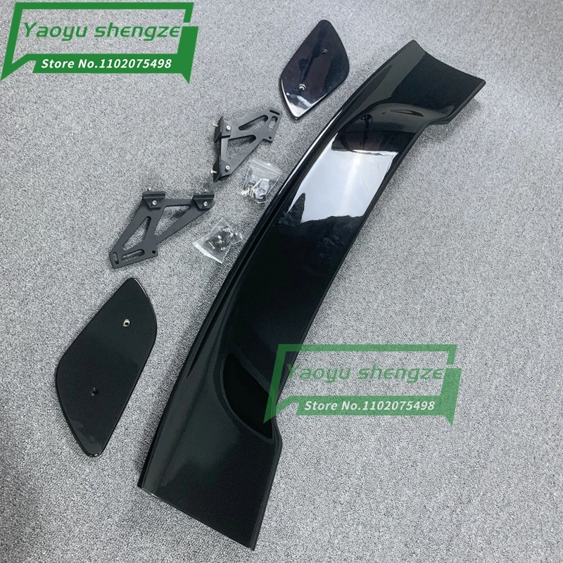 Alerón trasero GT fibra de carbono ABS universal sedán racing - imagen 5