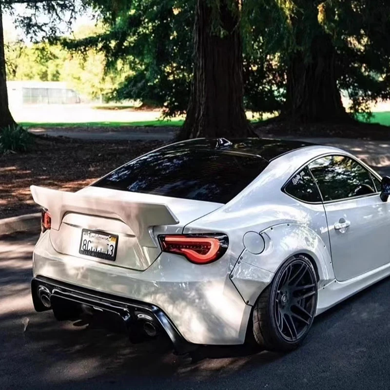 Alerón de maletero FRP efecto carbono para Toyota GT86/BRZ - imagen 3