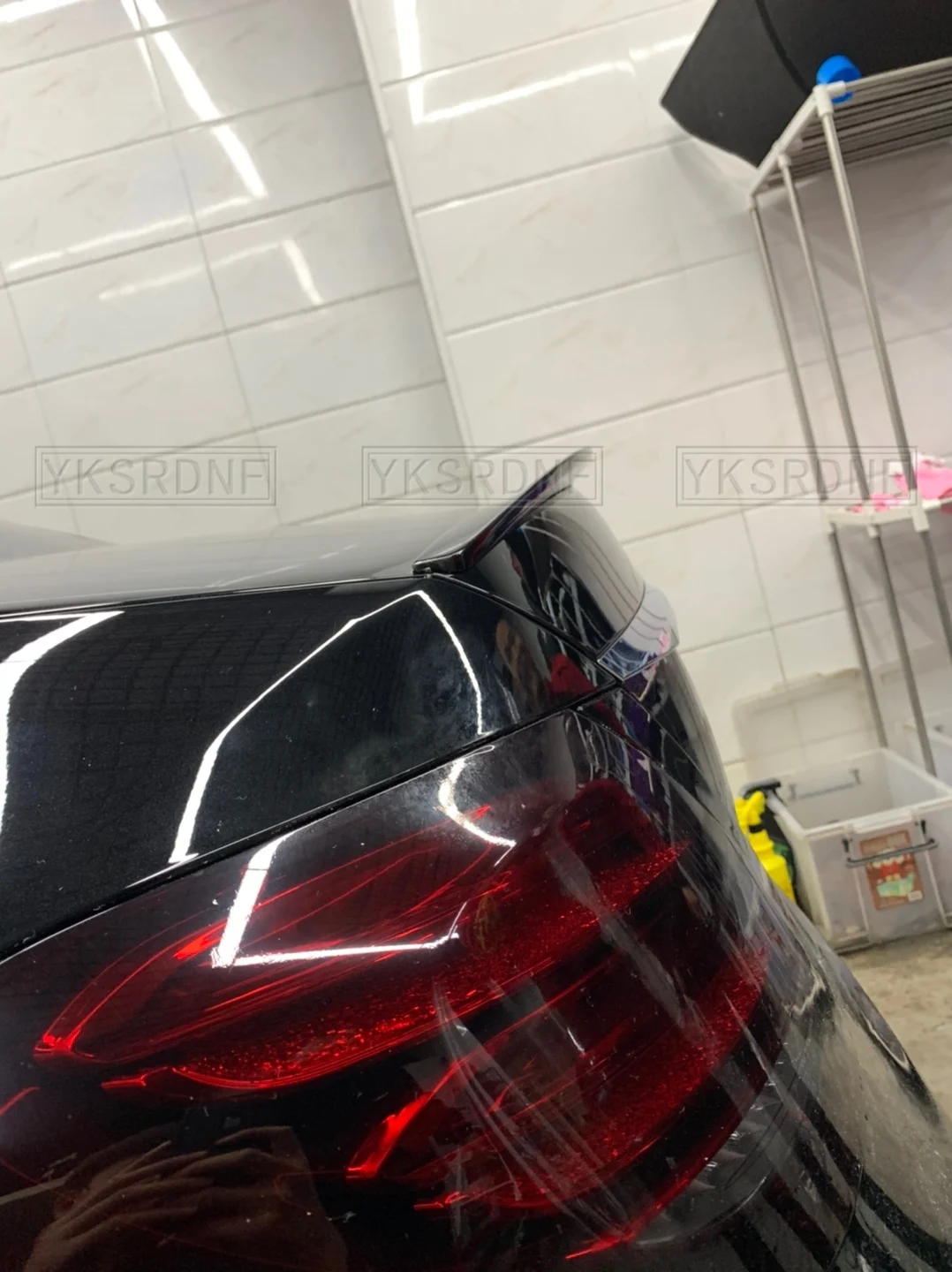 Alerón trasero ABS para Mercedes Clase E W213 AMG - imagen 4