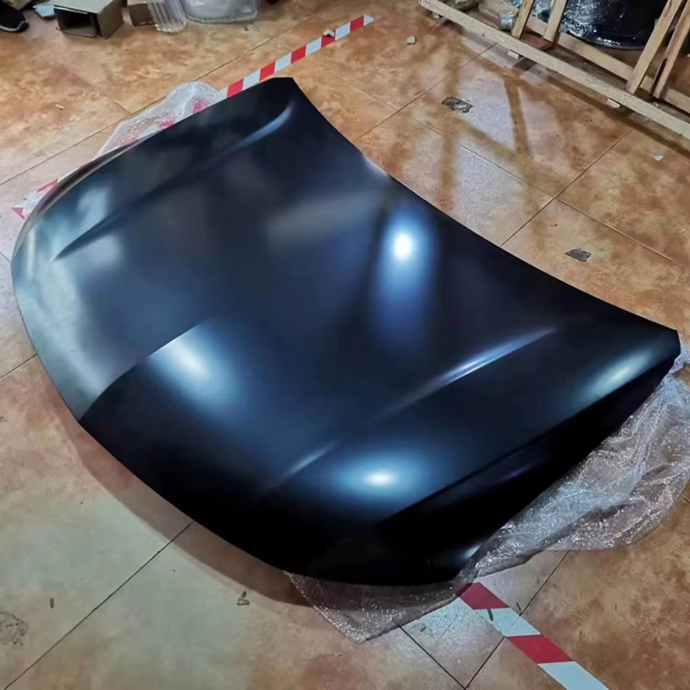 Cubierta de motor para Mitsubishi Pajero 2019 - imagen 5