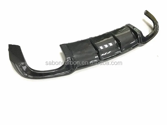 Difusor trasero para Audi S3 Sedan en fibra de carbono vista frontal