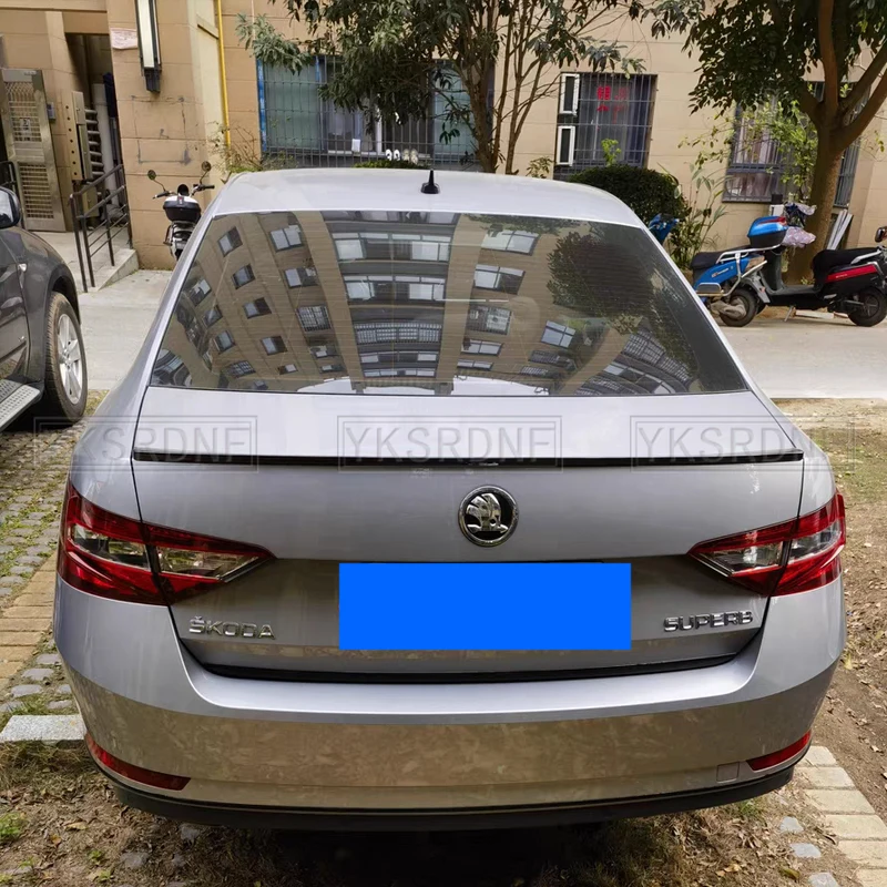Imprimación plástico ABS para Skoda Superb 2015-2019 alerón y maletero - imagen 2