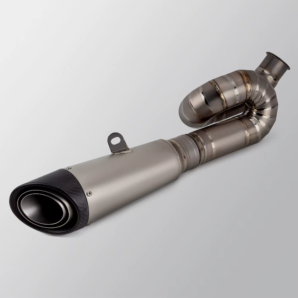 Escape Slip-On de titanio con tubo medio para Triumph Street Triple 765 - imagen 2