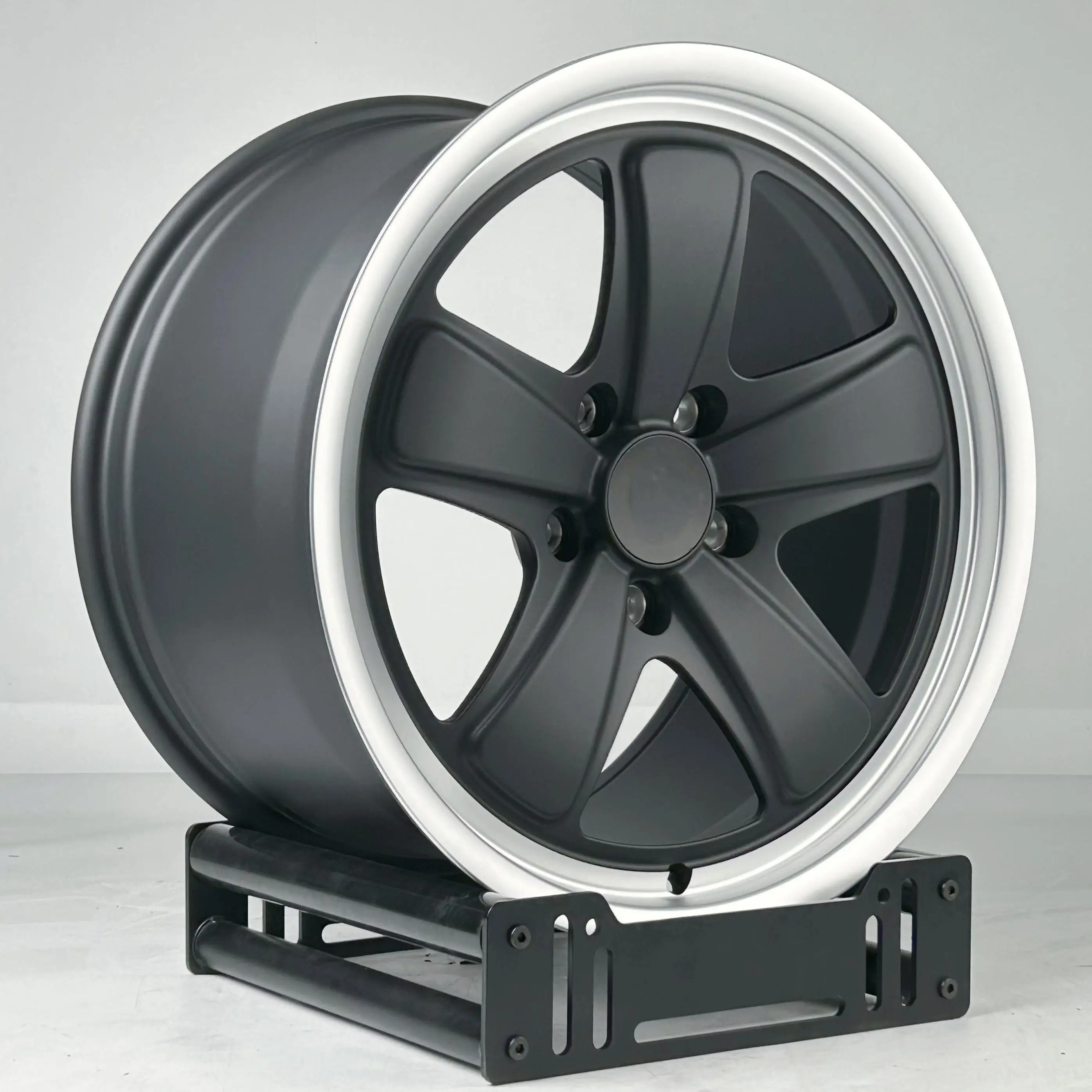 Llantas forjadas 5x130 Porsche 911 Carrera – aleación T6 20" - imagen 3