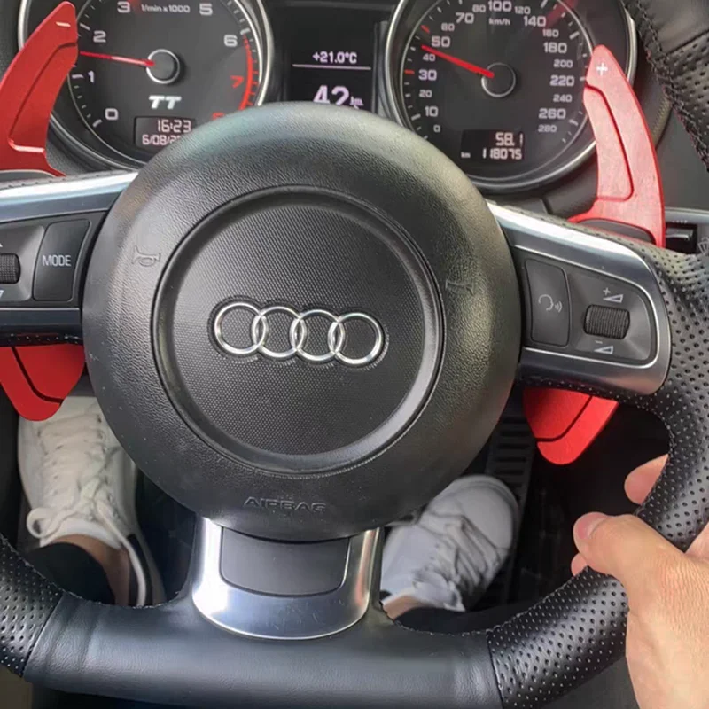 Funda carbono volante Audi TT 8J A3 8P tuning - imagen 2