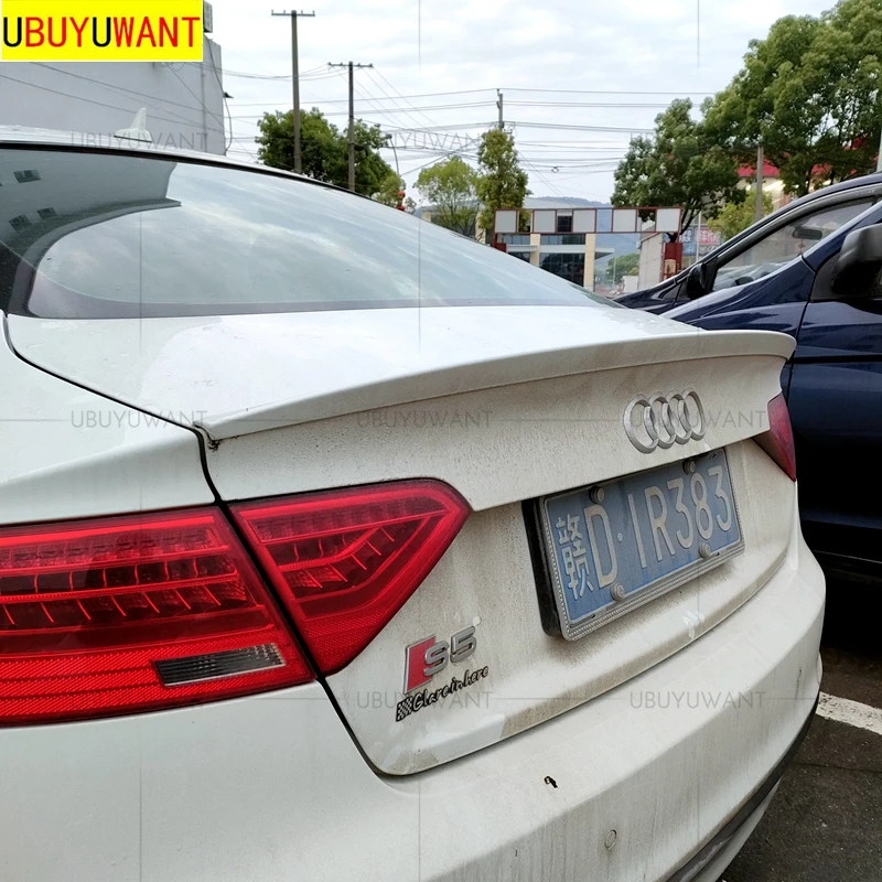 Perfil lateral del alerón trasero para Audi A5 Sedan