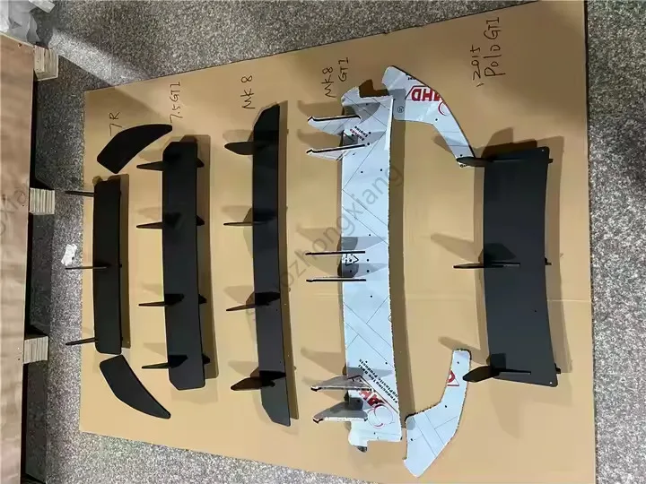 Alerón Oetinger negro brillante para carrocería y paragolpes - imagen 3