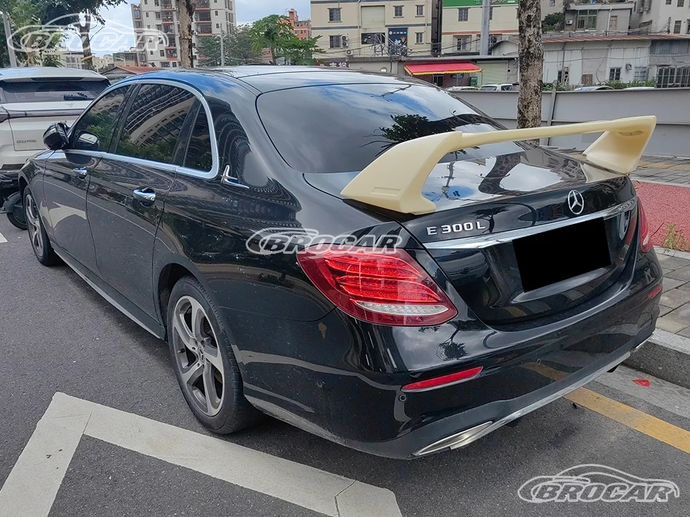 Alerón de maletero ABS negro brillante para Mercedes Clase E W213 - imagen 3