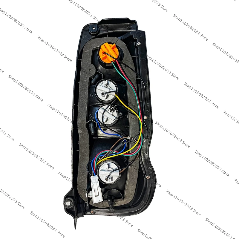 Juego de pilotos traseros Barke para Toyota Hiace IV - imagen 5