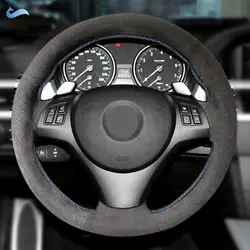 Cubrrvolante BMW M Sport Alcantara con costuras rojas y azules – E90 E92 E93