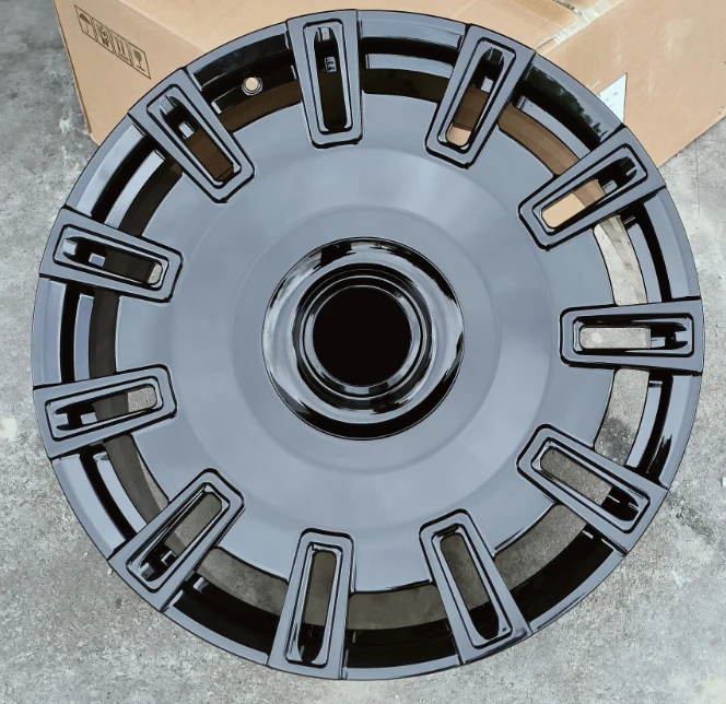 Nuevo diseño 19 20 21 22 pulgadas ruedas de coche de pasajeros de aleación forjada personalizada llantas negras brillantes polacas para Rolls Royce Mercedes Benz - imagen 2