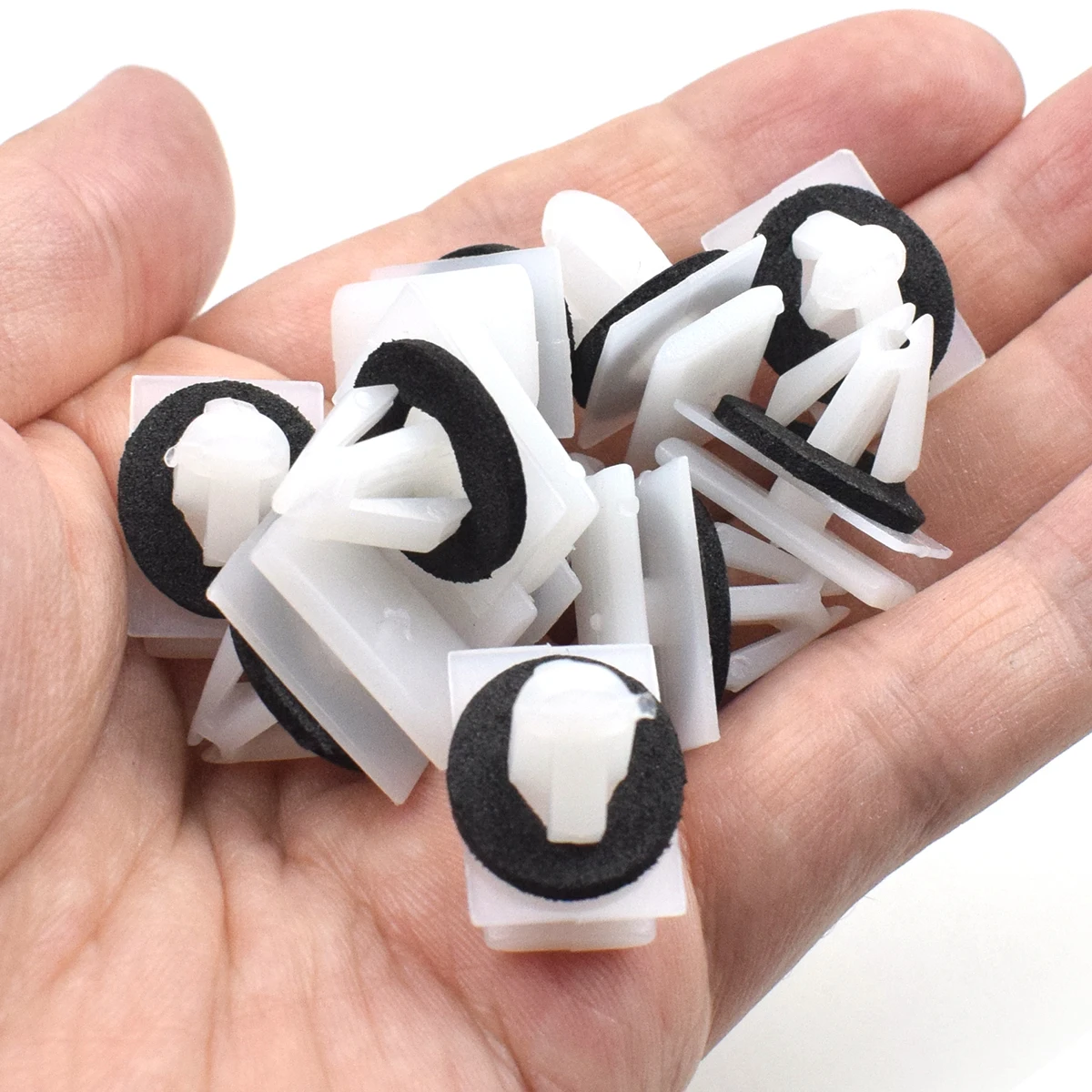 Cubierta de moldura acampanada para alféizar de falda lateral de carrocería de coche, Clips embellecedores para Ford 5270438 GM Chevrolet Avalanche 11518357 Vauxhall - imagen 5