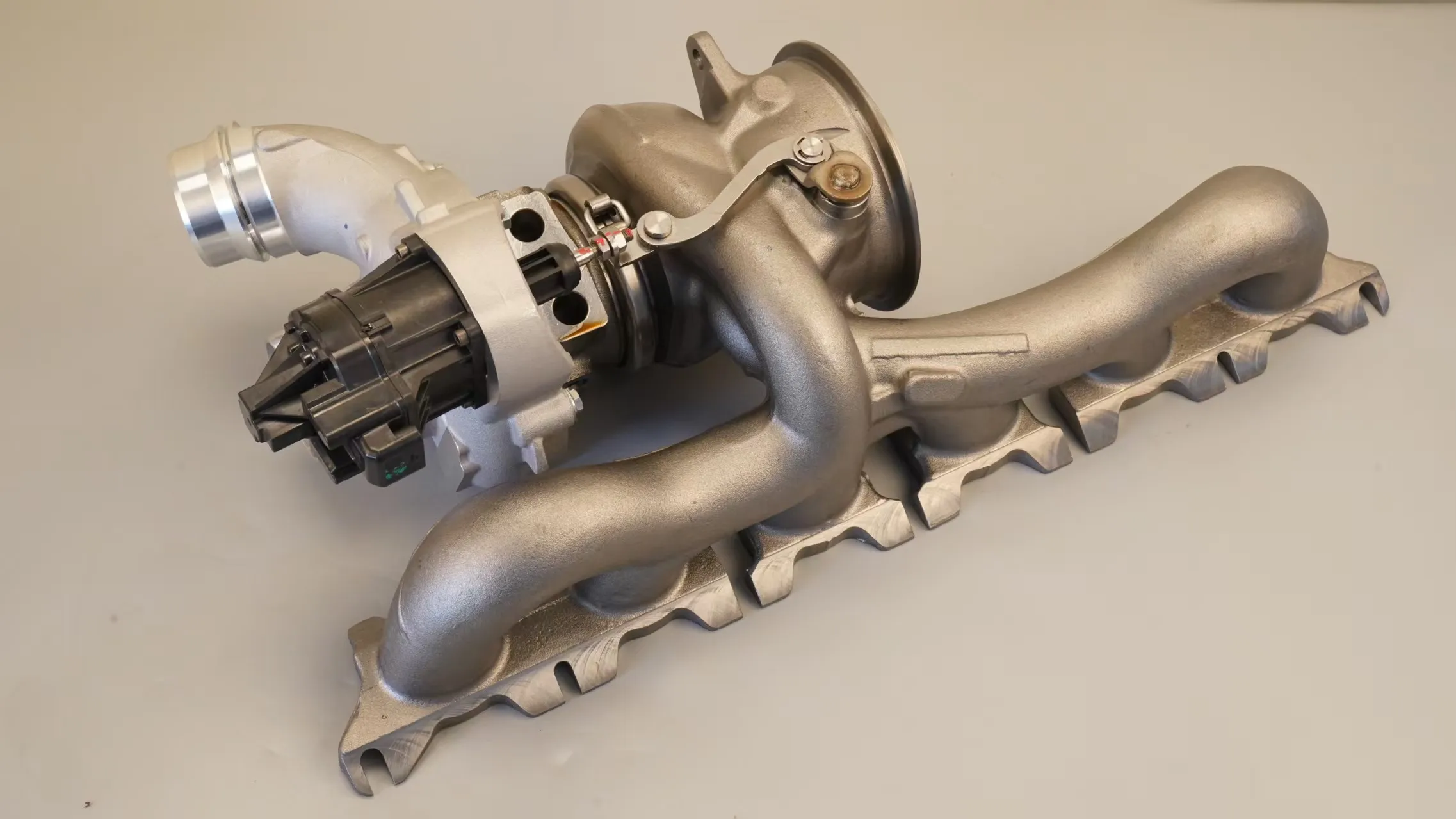Turbocompresor GTX3582R rodamiento flotante BMW B58 3.0L 6 puertos - imagen 5