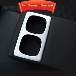Embellecedor trasero de acero inoxidable Nissan Qashqai J11