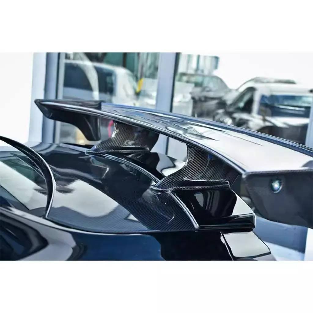 Ala trasera de fibra de carbono para Nissan GTR35
