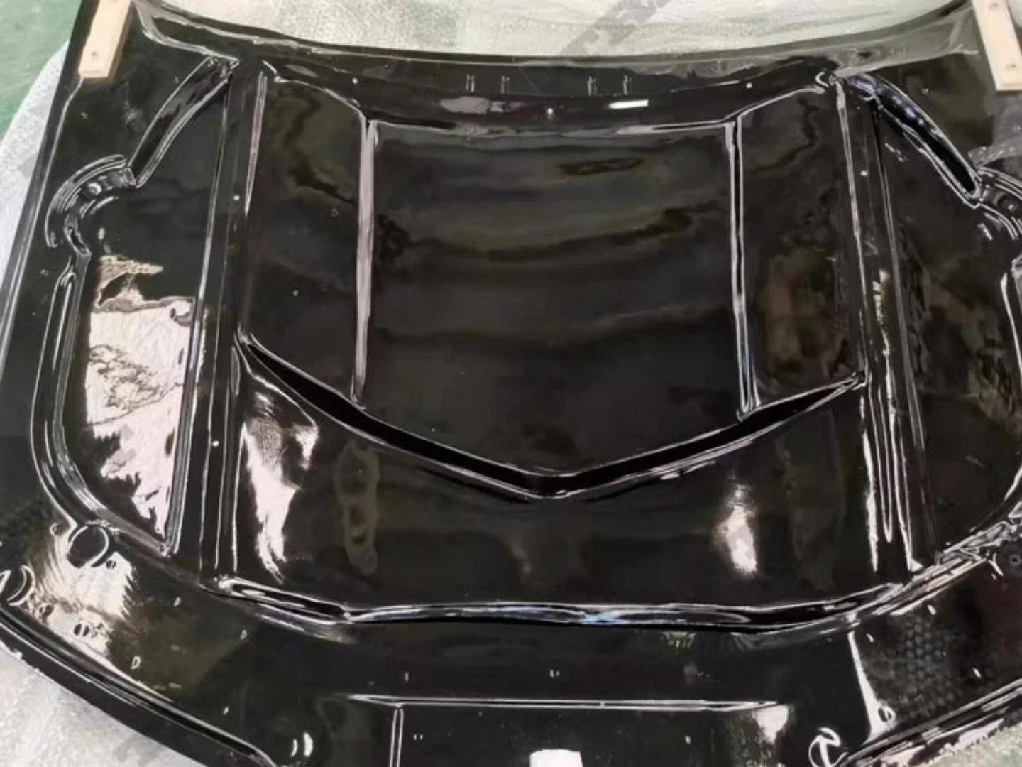 Capó de Fibra de Carbono MaiAutoR para Chevrolet Camaro 2015 - imagen 2