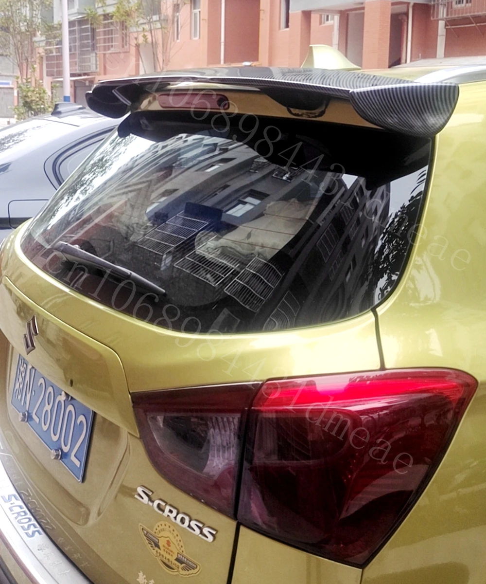 Alerón de techo en ABS efecto carbono para Suzuki SX4 S-Cross