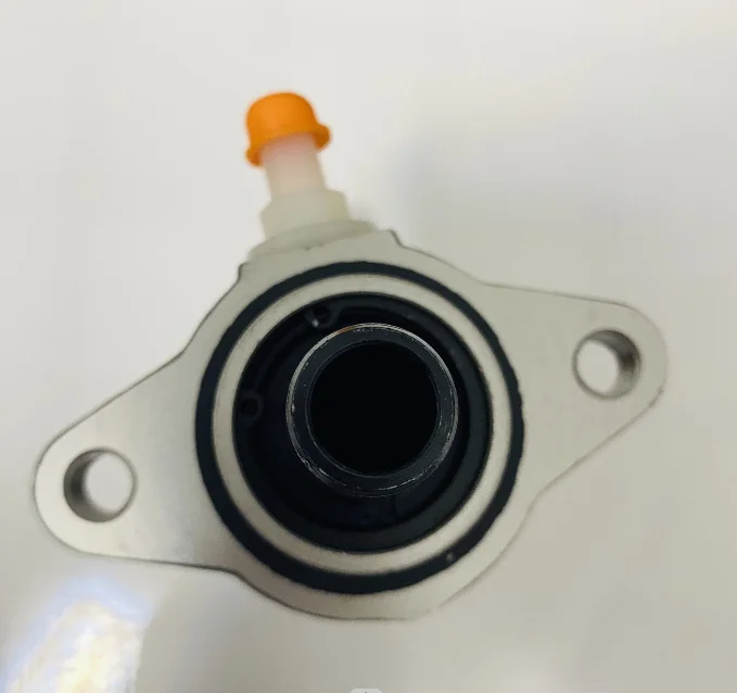 Wuling LWZ1010 Bomba de freno para 6358, 6330 y 6360 - imagen 3