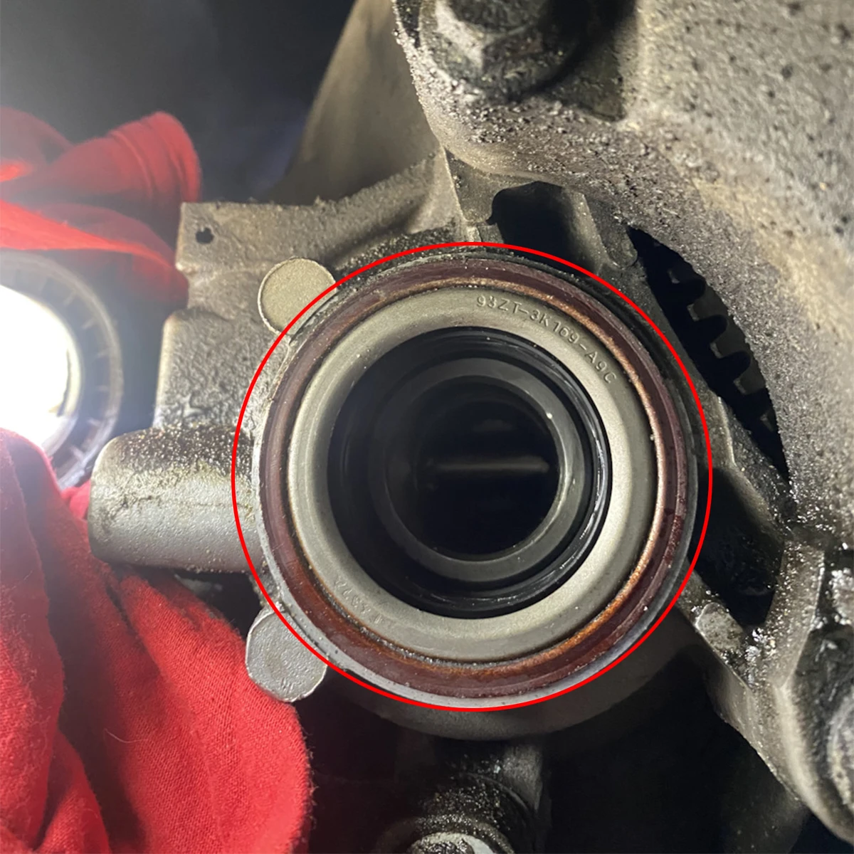 Sello de aceite eje transmisión Ford Fiesta Focus Mondeo 2014-2015 - imagen 4