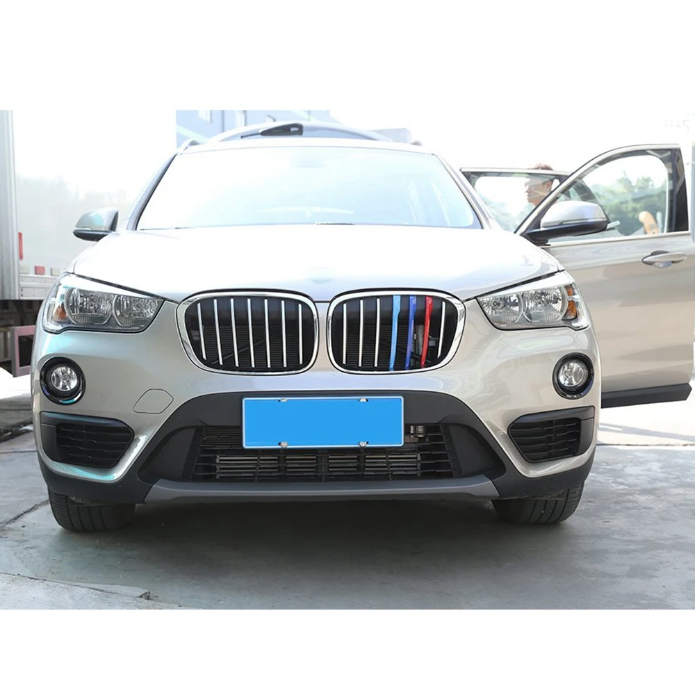 Embellecedor luz antiniebla delantera negro BMW X1 F48 2016-2019 - imagen 3
