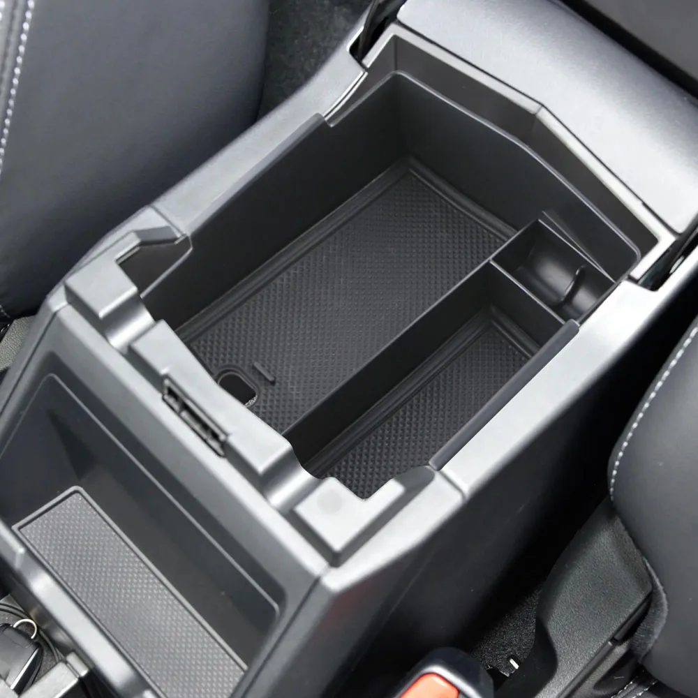 Organizador apoyabrazos central ABS Subaru Forester 2024-2025 - imagen 5