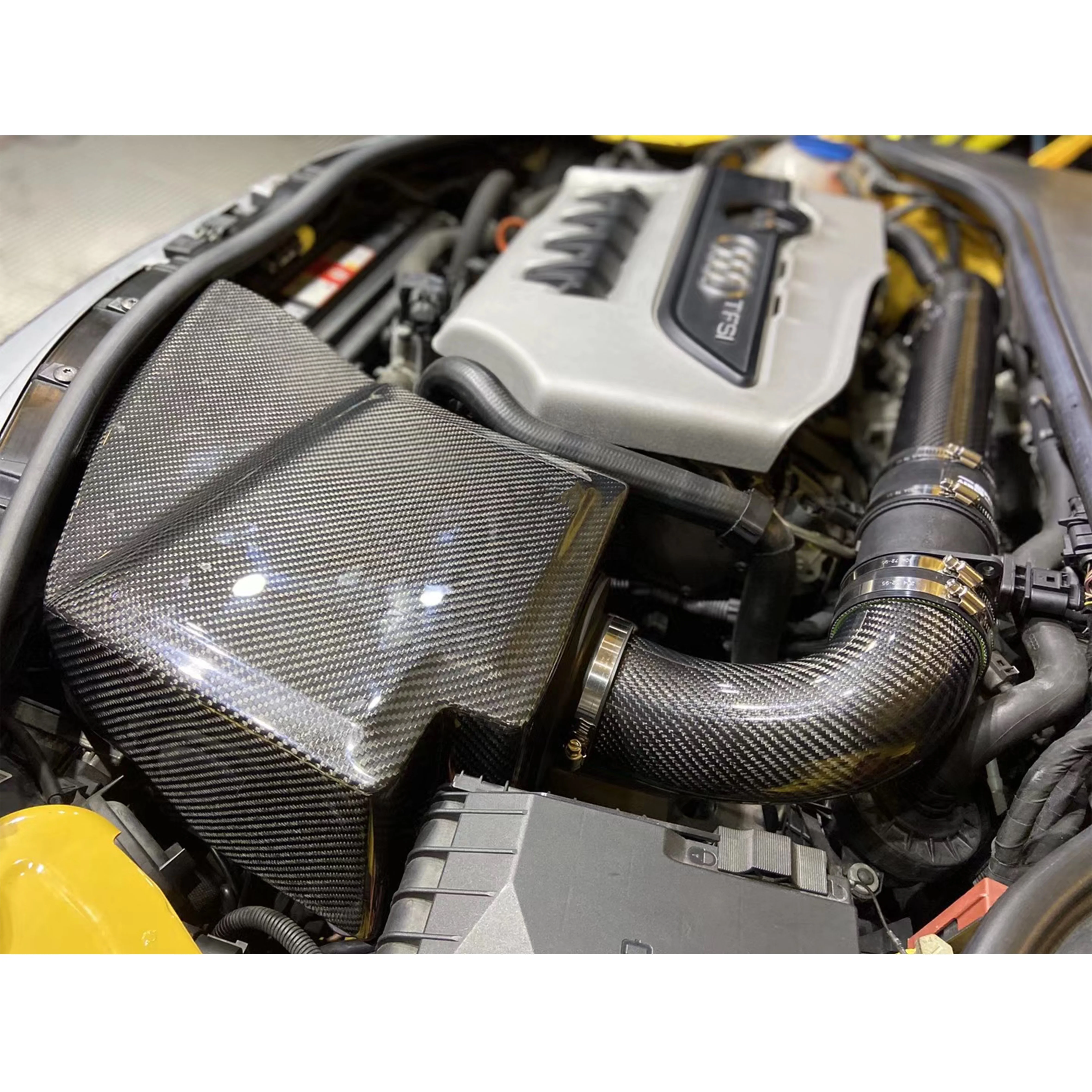 Kit de admisión de aire de fibra de carbono Audi TT TTS 2.0T EA113 - imagen 4