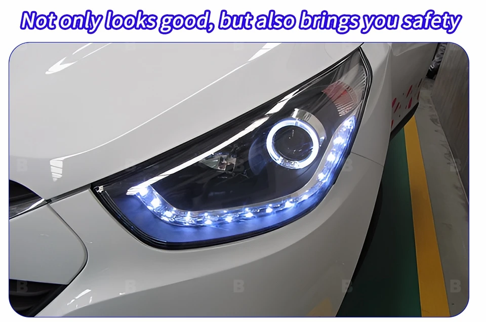 Detalle del conjunto de faros LED y lentes
