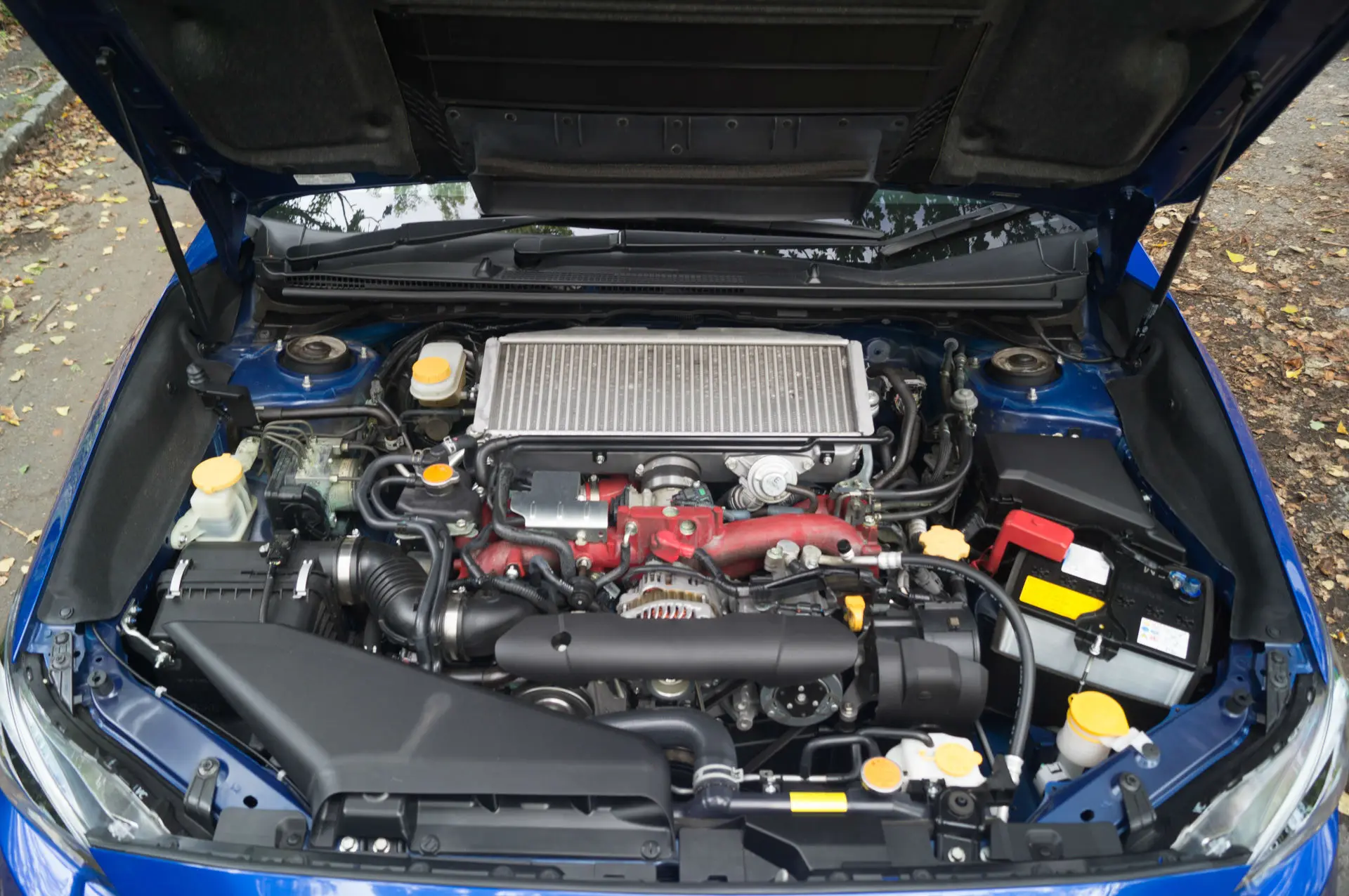 Amortiguadores de gas para capó Subaru WRX STI VA 2015-2021 - imagen 5