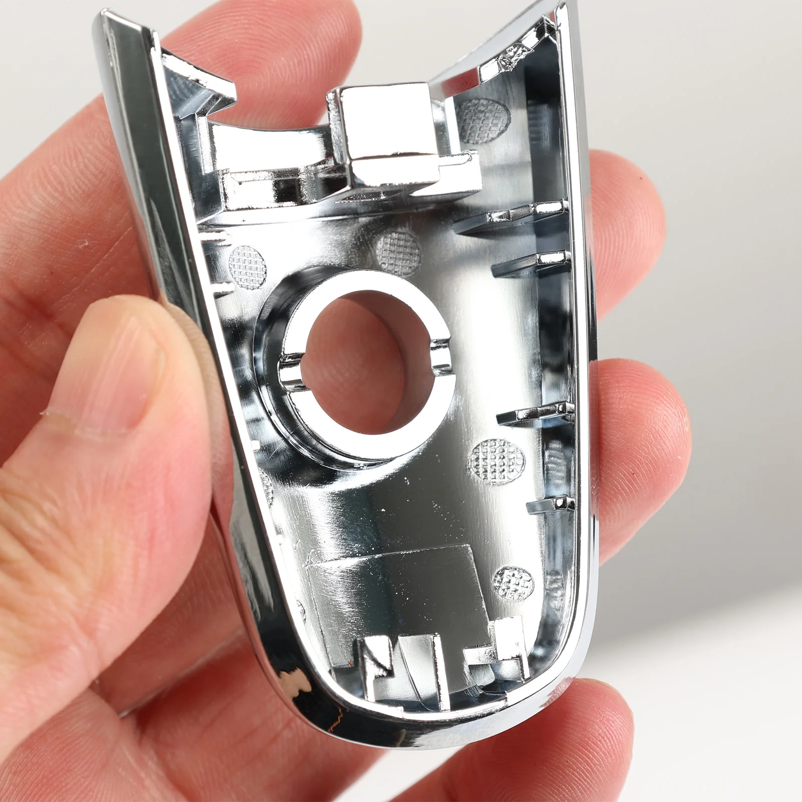 Manija puerta delantera izquierda Infiniti QX60 con tapa cromada - imagen 5