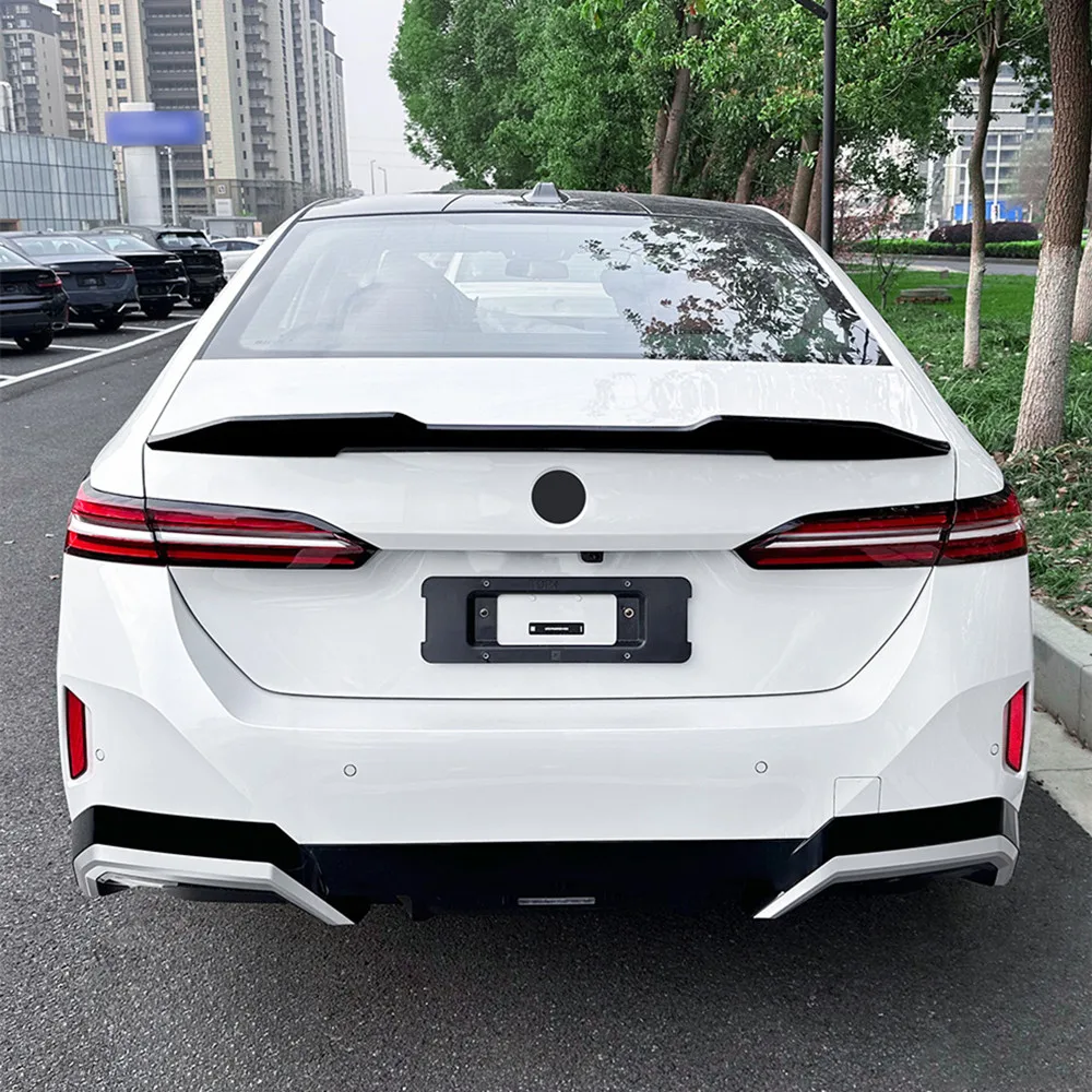 Alerón cola de pato PSM para BMW Serie 5 G60 – Tapa maletero - imagen 4