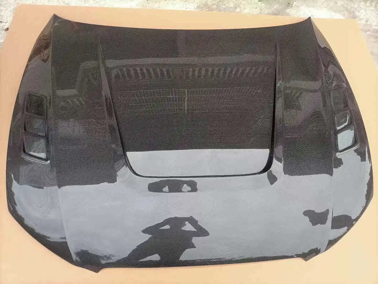 Cubierta válvula fibra de carbono ventilada Audi A5 2008-2010 - imagen 4