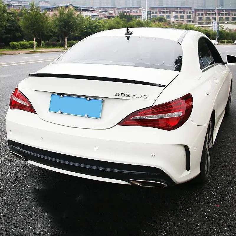 Alerón trasero negro efecto carbono Mercedes CLA W117 2013-2016 - imagen 2