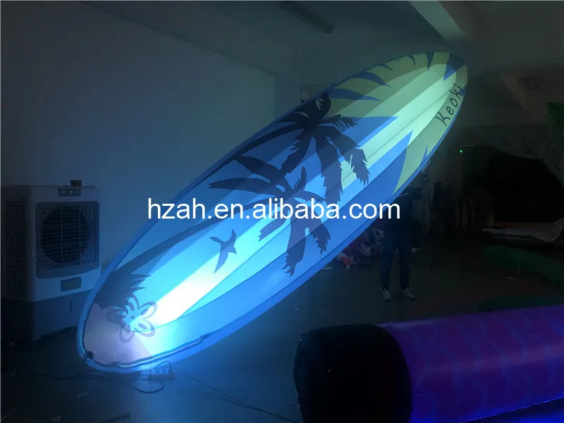 Tabla de surf inflable gigante con modelo de remo de luz LED para publicidad - imagen 2