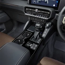 Moldura de la consola de cambio Toyota Prado LC250 2024, negro brillo