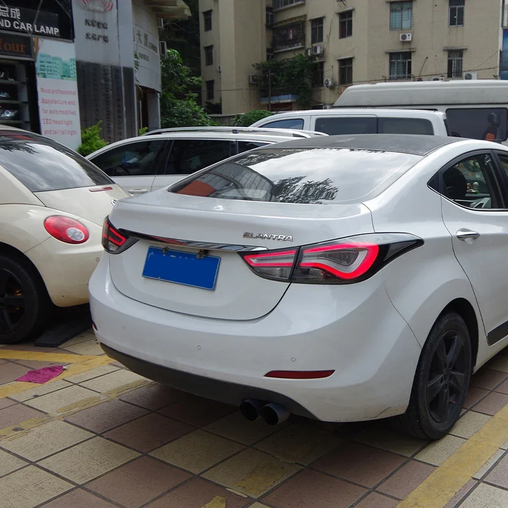 Hyundai Elantra Luces traseras LED dinámicas 2012 a 2016 - imagen 2