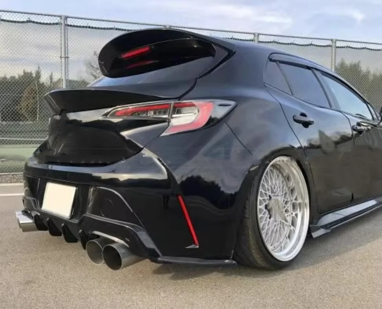 Alerón fibra de carbono Corolla E210 2019-2021 hatchback - imagen 3
