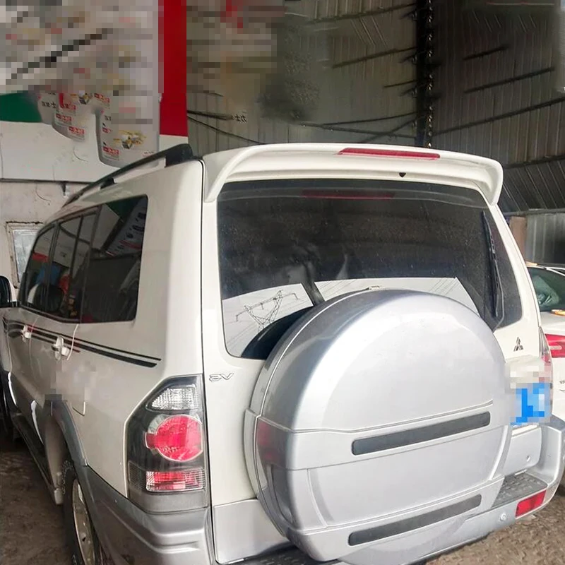 Alerón trasero ABS Mitsubishi Pajero 2004-2015 - imagen 2