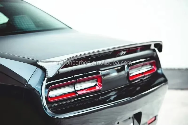 Alerón de fibra de carbono para Dodge Challenger SRT Hellcat Redeye - imagen 2